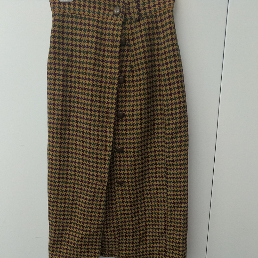 Retro vintage long pencil skirt